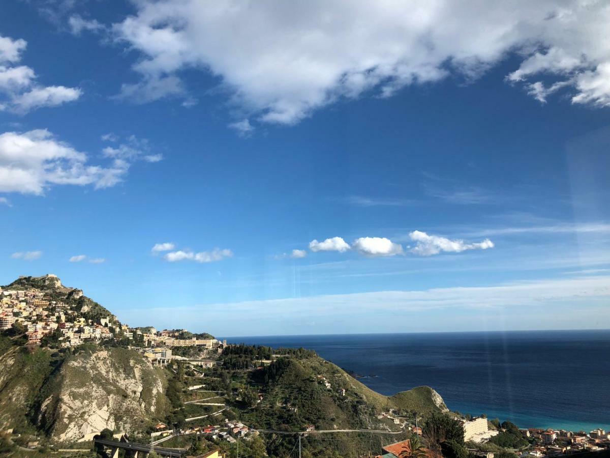 Villa Nina 2013 Appartamento Taormina Kültér fotó