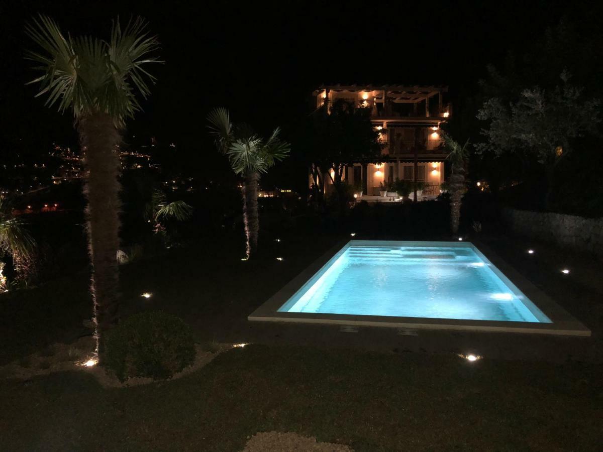 Villa Nina 2013 Appartamento Taormina Kültér fotó