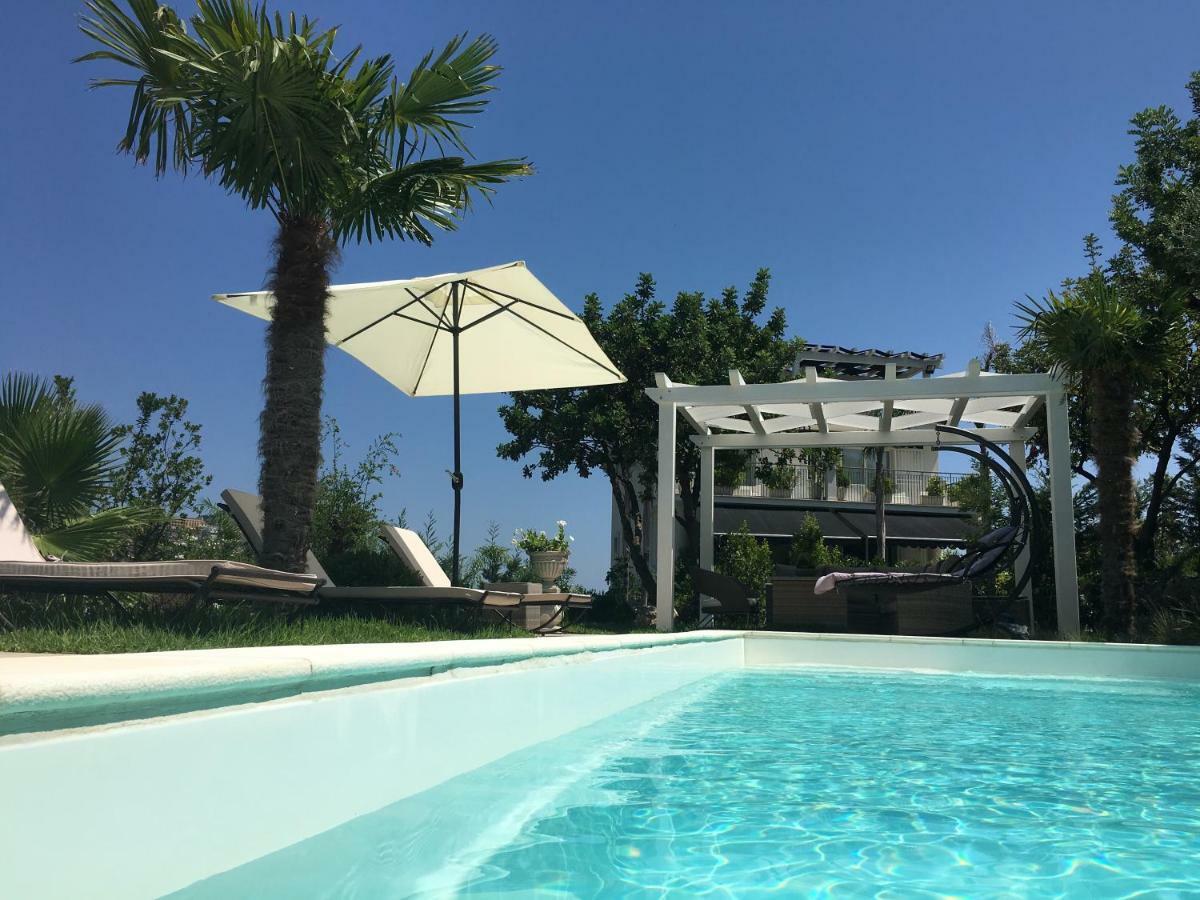Villa Nina 2013 Appartamento Taormina Kültér fotó