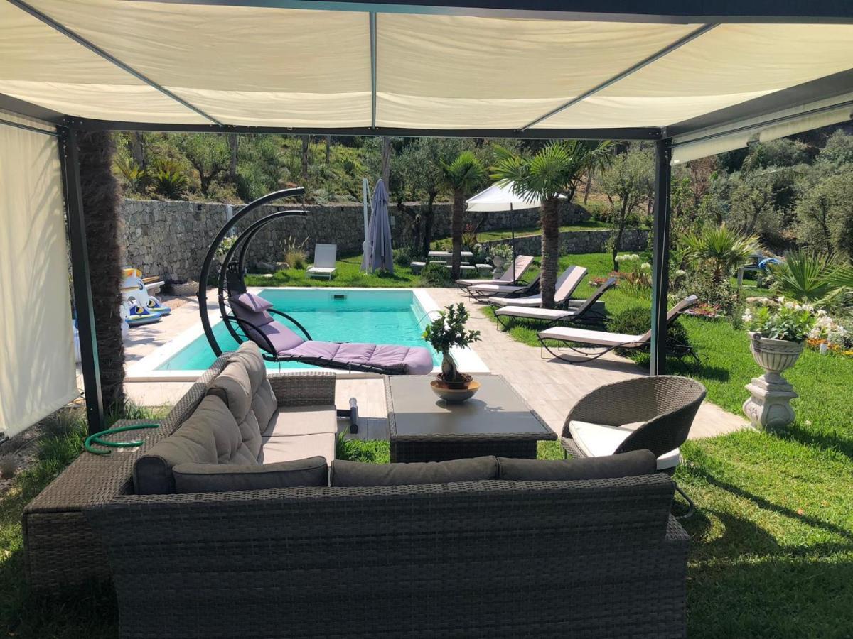 Villa Nina 2013 Appartamento Taormina Kültér fotó