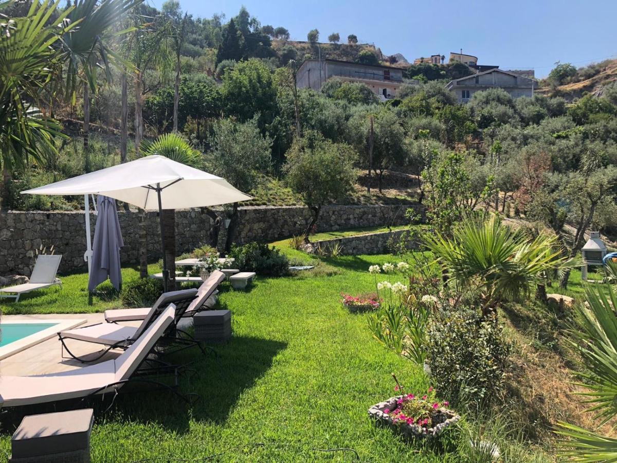 Villa Nina 2013 Appartamento Taormina Kültér fotó