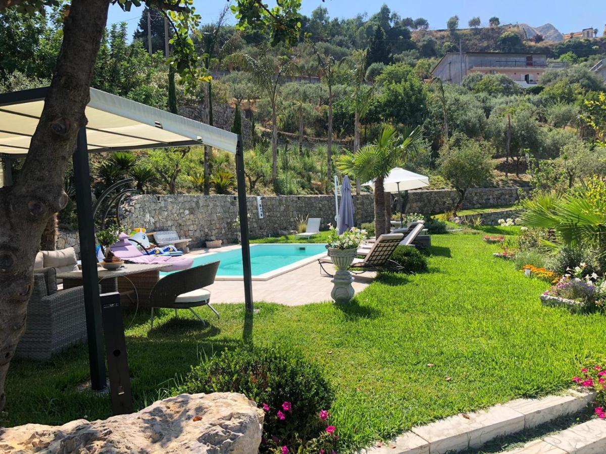 Villa Nina 2013 Appartamento Taormina Kültér fotó
